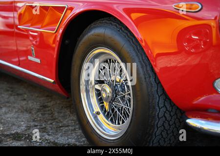 1965 ruota metallica Ferrari 275 Spider Foto Stock