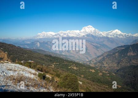 Scenario dell'Annapurna, un massiccio dell'Himalaya, nel Nepal centro-settentrionale Foto Stock