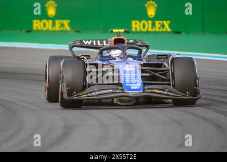 5 maggio 2024; Miami International Autodrome, Miami, Florida, USA; formula 1 Crypto.com Miami Grand Prix 2024; Race Day; Logan Sargeant degli Stati Uniti alla guida della vettura Williams Racing numero 2 Foto Stock