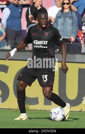 Salerno, Italia. 6 maggio 2024. Loum Tchaouna di US Salernitana 1919 in azione durante la partita di serie A tra US Salernitana 1919 e Bologna FC allo Stadio Arechi il 6 maggio 2024 a Salerno, italia punteggio finale 1-2 (foto di Agostino Gemito/Pacific Press/Sipa USA) Credit: SIPA USA/Alamy Live News Foto Stock