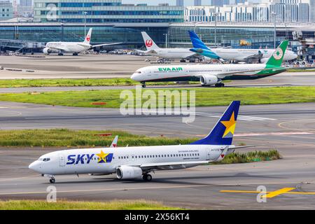 Tokyo, Giappone - 25 settembre 2023: Aereo all'aeroporto Haneda di Tokyo (HND) in Giappone. Foto Stock