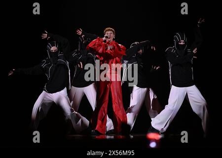 Malmö, SVEZIA 20240507Silvester Belt in rappresentanza della Lituania con la canzone "Luktelk" durante la prima semifinale della 68a edizione dell'Eurovision Foto Stock