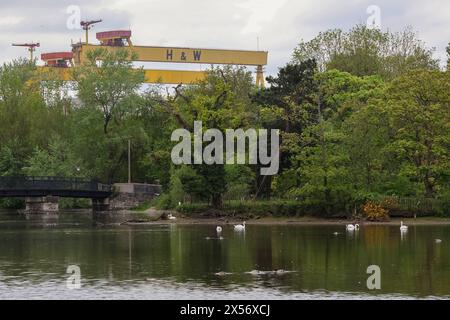 Victoria Park, Belfast, Irlanda del Nord, Regno Unito. 7 maggio 2024. Tempo nel Regno Unito - una giornata secca, poco vento con nuvole variabili e periodi di sole. Crediti: CAZIMB/Alamy Live News. Foto Stock