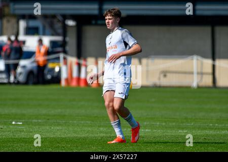 Landore, Swansea, Galles. 7 maggio 2024. Carter Heywood di Swansea City durante la partita Under 18 Professional Development League tra Swansea City e Cardiff City alla Swansea City Academy di Landore, Swansea, Galles, Regno Unito, il 7 maggio 2024. Crediti: Duncan Thomas/Majestic Media/Alamy Live News. Foto Stock