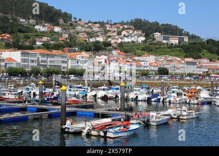 Darsena, Muros, Ria de Muros e Noia, provincia di CoruÒa, Galizia, Spagna. Foto Stock