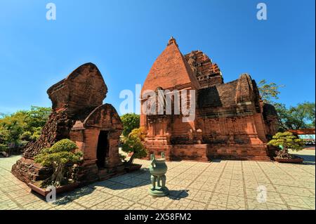 Po Nagar Cham Towers di Nha Trang, Vietnam Foto Stock