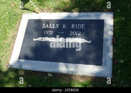 Santa Monica, California, USA 6 maggio 2024 Astronaut Sally Ride grave al Woodlawn Cemetery il 6 maggio 2024 a Santa Monica, California, USA. Foto di Barry King/Alamy Stock Photo Foto Stock