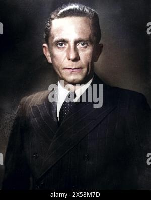Goebbels, Joseph, 29.10.1897 - 1,5.1945, politico tedesco (NSDAP), ritratto, 1942, SOLO PER USO EDITORIALE Foto Stock
