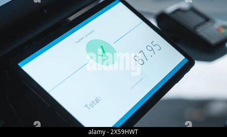 Close Up Shot of an Accepted Electronic Fingerprint Recognition Feature on a Digital Screen. Purchase in a Store. Customer Buying Items in Shop with Digital ID. Foto Stock