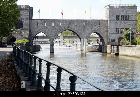 Pont des Trous ponte sul fiume Escaut. Tournai. L'Hainaut, Belgio Foto Stock