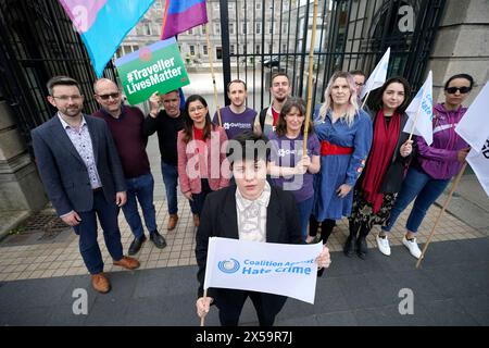 Luna Lara Liboni, Presidente della Coalizione contro il crimine d'odio fuori Leinster House, Dublino, a seguito della pubblicazione annuale di statistiche sui crimini d'odio da parte di An Garda Siochana. Data foto: Mercoledì 8 maggio 2024. Foto Stock