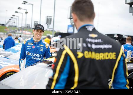 4 maggio 2024, Kansas City, Kansas, USA: Zane Smith si prepara a qualificarsi per l'AdventHealth 400 a Kansas City, Kansas, USA. (Immagine di credito: © Stephen A. Arce Action Sports pH/ASP) SOLO PER USO EDITORIALE! Non per USO commerciale! Foto Stock