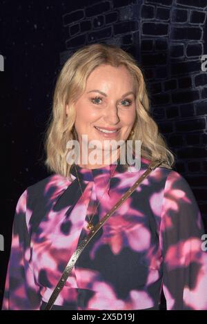 Eva Gruenbauer Moderatorin Muenchen 08.05.2024 Olympia Park Kleine Olympiahalle -Harry Potter VIP Ausstellung-Eroeffnung Muenchen *** Eva Gruenbauer Presenter Monaco 08 05 2024 Olympic Park Small Olympic Hall Harry Potter VIP Exhibition Opening Monaco di Baviera Foto Stock