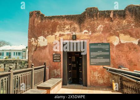 La casa dell'Oman sulle rovine di Fort Jesus a Mombasa, Kenya Foto Stock