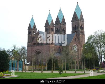 Erlöserkirche Bad Homburg die evangelische Hauptkirche der Kurstadt. Bad Homburg. DAS weltweit am besten erhaltene Zeugnis zum Kirchbauprogramm Kaiser Wilhelms II *** Erlöserkirche Bad Homburg la principale chiesa protestante nella città termale di Bad Homburg la testimonianza meglio conservata al mondo del Kaiser Wilhelm IIS programma di costruzione della chiesa Copyright: XStopperx/xEibner-Pressefotox EP asr Foto Stock