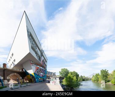 Vienna, Austria - Spittelau viadotti alloggi di Zaha Hadid Architects Foto Stock