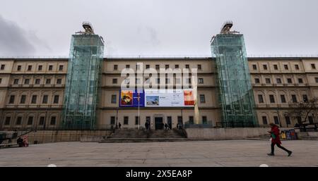 Madrid, Spagna. 11 febbraio 2024 - Vista panoramica di Reina sofia, il museo nazionale spagnolo dell'arte del XX secolo. Foto Stock