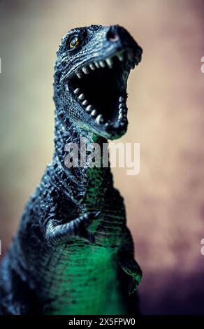 Ancora la vita di un giocattolo Tyrannosaurus rex dinosauro Foto Stock