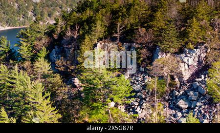 Fotografia aerea di East Bluff, Devils Lake State Park, vicino a Baraboo, Sauk County, Wisconsin, Stati Uniti. Foto Stock