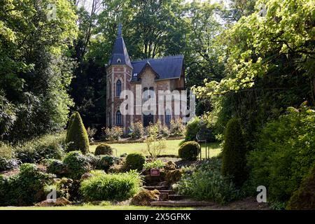 Port-Marly, Francia. 9 maggio 2024. Vista esterna dello Chateau d'If, lo studio di Alexandre Dumas, costruito dall'architetto Hippolyte Durand. Foto Stock