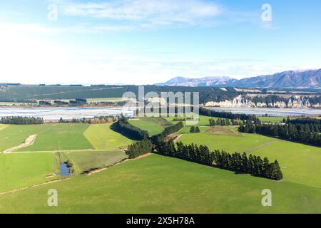 Upper Rakaia River vicino Windwhistle, Canterbury, South Island, nuova Zelanda Foto Stock