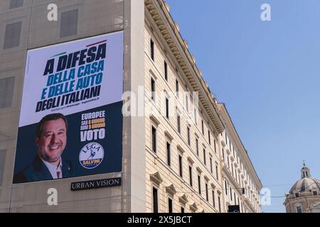 Elezioni europee del 2024. Il leader del partito della Lega Matteo Salvini, ha condotto un poster pubblicitario. Roma, Italia, Europa, Unione europea, EUelect Foto Stock