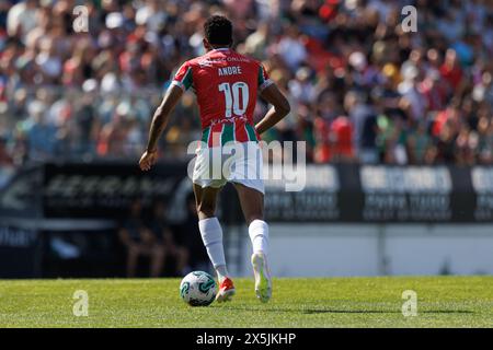 Andre Silva durante la partita della Liga Portugal tra il CF Estrela Amadora e il Rio Ave FC all'Estadio Jose Gomes, Amadora, Lisbona, Portogallo. (Maciej Rogowski) Foto Stock