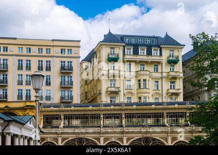 Colonnati termali ed edifici storici a Marienbad/Mariánské Lázne (Repubblica Ceca) Foto Stock