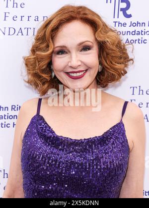 HOLLYWOOD, LOS ANGELES, CALIFORNIA, USA - 09 MAGGIO: Amy Yasbeck arriva alla John Ritter Foundation for Aortic Health 'Evening from the Heart Gala 2024, tenutasi al Sunset Room Hollywood il 9 maggio 2024 a Hollywood, Los Angeles, California, Stati Uniti. (Foto di Xavier Collin/Image Press Agency) Foto Stock