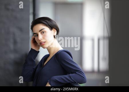 Ritratto di giovane imprenditrice Foto Stock