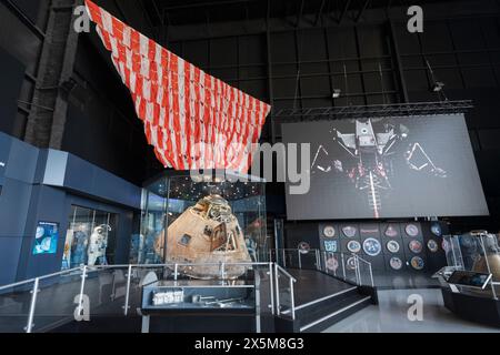 Modulo di comando Apollo 16. Davidson Center for Space Exploration: Saturn V Hall. U.S. Space and Rocket Center, Huntsville, Alabama. Foto Stock