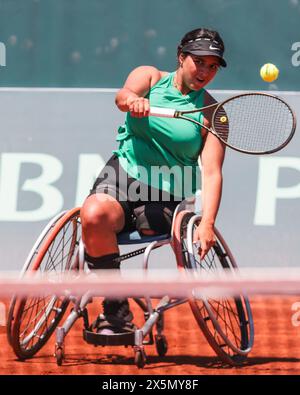 Antalya, Turchia, 8 maggio 2024. La tennista marocchina Najwa Awane è in azione durante la Coppa del mondo a squadre 2024. Foto Stock