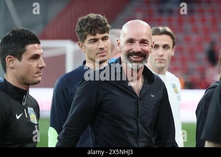 Liegi, Belgio. 10 maggio 2024. Il capo-allenatore di Westerlo, Bart Goor, nella foto prima di una partita di calcio tra Standard de Liege e KVC Westerlo, venerdì 10 maggio 2024 a Liegi, il giorno 8 (su 10) dei play-off europei della prima divisione del campionato belga "Jupiler Pro League" 2023-2024. BELGA PHOTO BRUNO FAHY credito: Belga News Agency/Alamy Live News Foto Stock