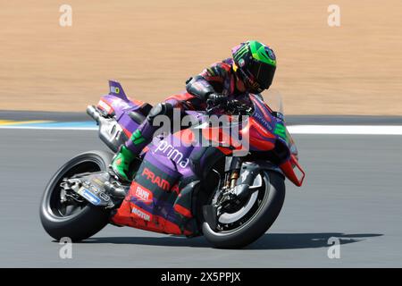 Le Mans, Francia. 10 maggio 2024. Franco Morbidelli Italia #21 e prima Pramac Racing (Ducati) in azione durante il Gran Premio di Francia Michelin MotoGP 2024 sul circuito Bugatti 10 maggio, a le Mans, Francia - foto Jean Catuffe/DPPI Credit: DPPI Media/Alamy Live News Foto Stock