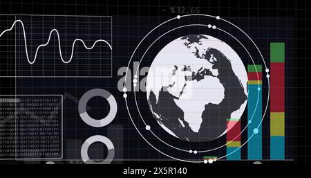 Immagine di grafici, codici binari e globo in cerchio su sfondo nero Foto Stock