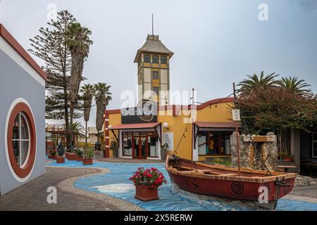 Edifici nel centro storico di Swakopmund, Namibia Foto Stock