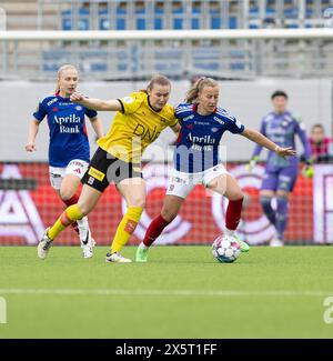 Oslo, Norvegia. 10 maggio 2024. Oslo, Norvegia, 10 maggio 2024: Stine Nybo Brekken (30 Valerenga) lotta per il pallone durante la partita di calcio della Toppserien League tra Valerenga e LSK all'Intility Arena di Oslo, Norvegia (Ane Frosaker/SPP) crediti: SPP Sport Press Photo. /Alamy Live News Foto Stock