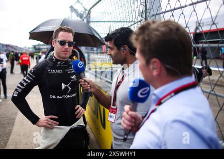Berlino, Germania. 11 maggio 2024. Berlino, Allemagne. 11 maggio 2024. VANDOORNE Stoffel (bel), DS Penske, DS e-Tense FE23, ritratto durante l'ePrix di Berlino 2024, 7° incontro del Campionato Mondiale ABB FIA di Formula e 2023-24, sul circuito di Tempelhof Airport Street dal 10 al 12 maggio 2024 a Berlino, Germania - foto Eric Alonso/DPPI credito: DPPI Media/Alamy Live News Credit: media DPPI/Alamy Live News Foto Stock