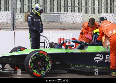 ARON Paul (est), Envision Racing, Jaguar i-Type 6, ritratto durante l'ePrix di Berlino 2024, 7° incontro del Campionato del mondo ABB FIA di Formula e 2023-24, sul circuito di Tempelhof Airport Street dal 10 al 12 maggio 2024 a Berlino, Germania Foto Stock