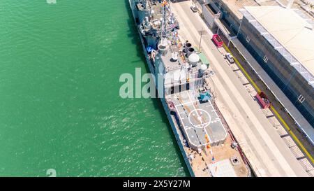 Foto aerea drone Miami Fleet Week navi della marina USS a Port Miami intorno al 2024 Foto Stock