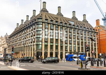 Portcullis House Westminster London, offre spazio per uffici per i membri del Parlamento e il loro personale, Londra, Inghilterra, Regno Unito, 2023 Foto Stock