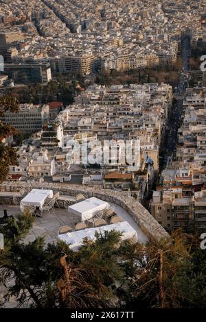 ATHÈNES - Une ville de lumière Foto Stock