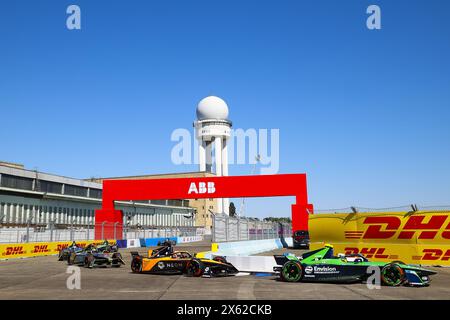 08 BARNARD Taylor (gbr), NEOM McLaren Formula e Team, Nissan e-4ORCE 04, azione durante l'ePrix di Berlino 2024, 7° incontro del Campionato Mondiale ABB FIA Formula e 2023-24, sul circuito di Tempelhof Airport Street dal 10 al 12 maggio 2024 a Berlino, Germania Foto Stock