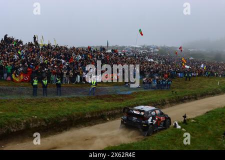Porto, Portogallo. 12 maggio 2024., affrontano il 4° giorno di gara, durante il Campionato del mondo Rally FIA WRC Vodafone Rally de Portugal 2024 12 maggio, Porto Portogallo crediti: Agenzia fotografica indipendente/Alamy Live News Foto Stock