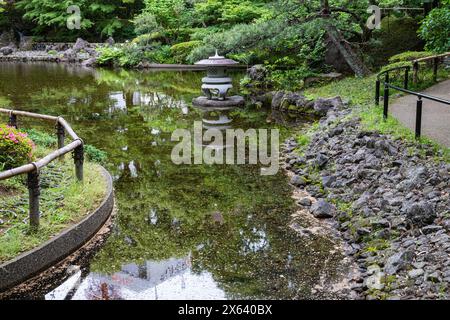 L'Higa Garden è un parco urbano situato nel centro della città di Yokohama, aperto nell'era Meiji. Quando ha aperto per la prima volta, si chiamava Koga Park Foto Stock