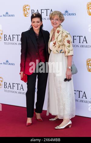 Londra, Regno Unito. 12 maggio 2024. LONDRA, REGNO UNITO - 12 MAGGIO 2024: L'amministratore delegato di BAFTA Jane Millichip e presidente di BAFTA Sara Putt partecipano ai BAFTA Television Awards con P&o Cruises alla Royal Festival Hall di Londra, Regno Unito, il 12 maggio 2024. (Foto di Wiktor Szymanowicz/NurPhoto) credito: NurPhoto SRL/Alamy Live News Foto Stock