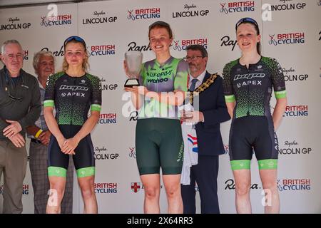 REGNO UNITO. 12 maggio 2024. Rapha Lincoln Grand Prix Womens Race 12 maggio 2024 1. Kate Richardson (Lifeplus Wahoo) 2:39:16 2. Cat Ferguson (Shibden Apex RT) 13 3. Imogen Wolff (Shibden Apex RT) 19 crediti: Phil Crow/Alamy Live News Foto Stock