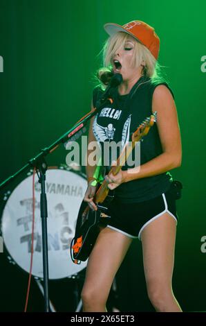 Katie White - The Ting Tings, V2012, Hylands Park, Chelmsford, Essex, Regno Unito - 18 agosto 2012 Foto Stock