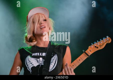 Katie White - The Ting Tings, V2012, Hylands Park, Chelmsford, Essex, Regno Unito - 18 agosto 2012 Foto Stock