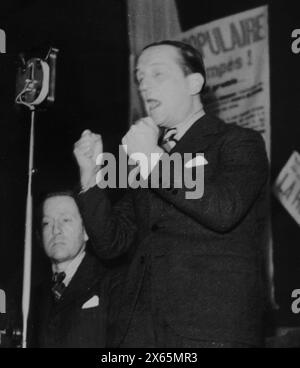 Il colonnello francese Francois de la Rocque parla ad una riunione del Partito sociale, Parigi 1936 Foto Stock